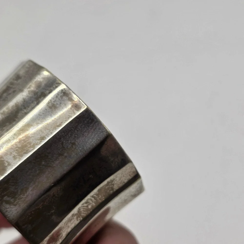 Napkin Ring‎ Silver Plated Ribbed Vintage Mid Century Table Decor Patina